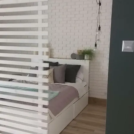 Апартаменты Happy Place *